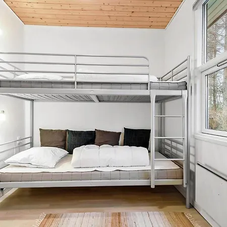 84132-ebeltoft-laerkevej-80 بيت للعطل