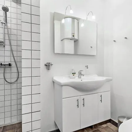 84132-ebeltoft-laerkevej-80 بيت للعطل *